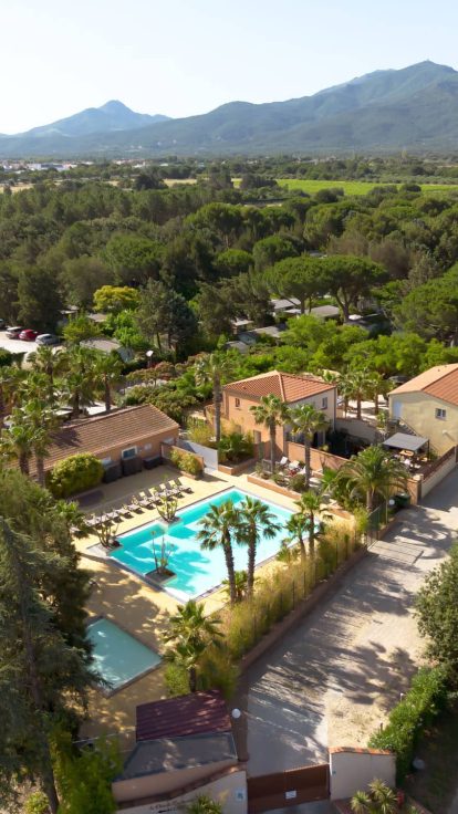 Camping avec Service Hôtelier à Argelès-sur-Mer : Le Luxe du Calme